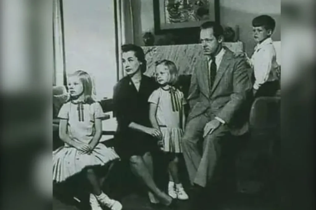 Dorothy Hunt Family